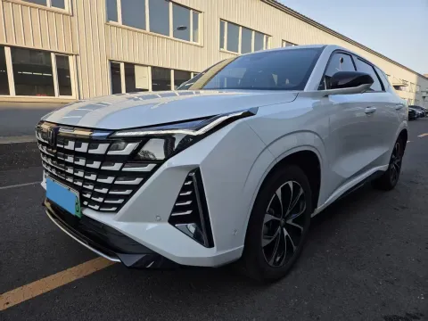 2024 CHANGAN UNI-Z,autocango,china used car exporter,china ev exporter,chinese used car exporter,chinese used ev exporter