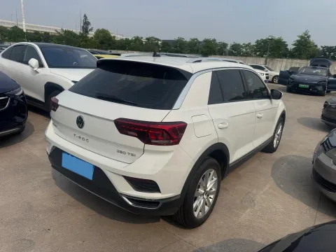 2022 Volkswagen T-Roc 1.4T 150HP L4 7DCT