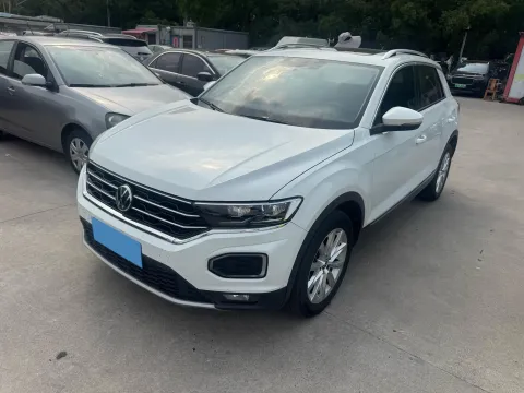 2022 VOLKSWAGEN T-ROC,autocango,china used car exporter,china ev exporter,chinese used car exporter,chinese used ev exporter