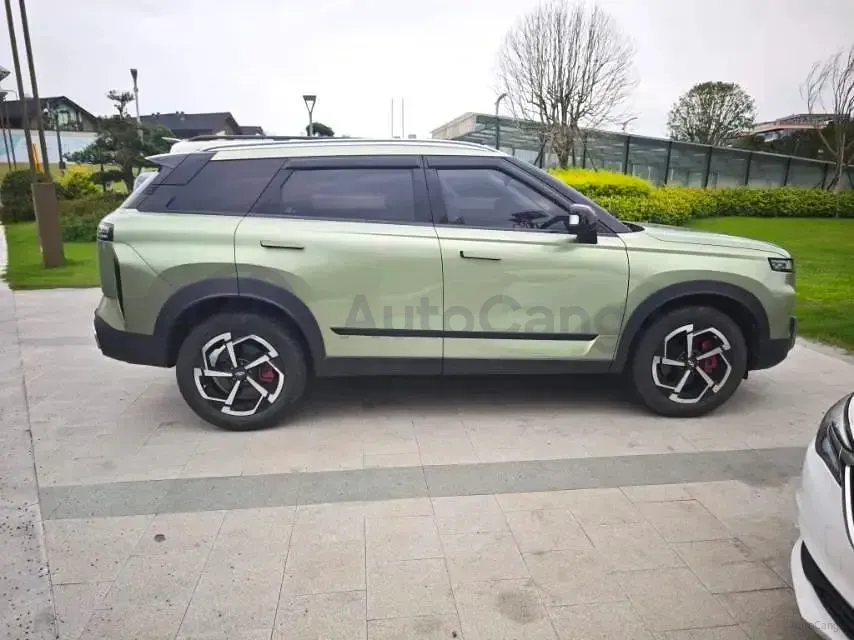 2023 Chery Exploration 06 1.6T 197HP L4 7DCT,autocango,china used car exporter,china ev exporter,chinese used car exporter,chinese used ev exporter
