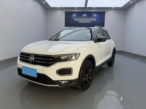 2022 VOLKSWAGEN T-ROC,autocango,china used car exporter,china ev exporter,chinese used car exporter,chinese used ev exporter