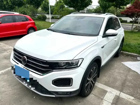 2019 VOLKSWAGEN T-ROC,autocango,china used car exporter,china ev exporter,chinese used car exporter,chinese used ev exporter