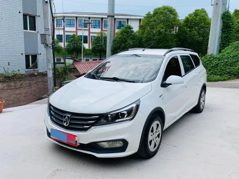 2017 BAOJUN 310W,autocango,china used car exporter,china ev exporter,chinese used car exporter,chinese used ev exporter