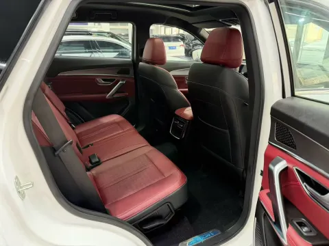 2025 Jetour X70 Plus 1.5T 156HP L4 6DCT