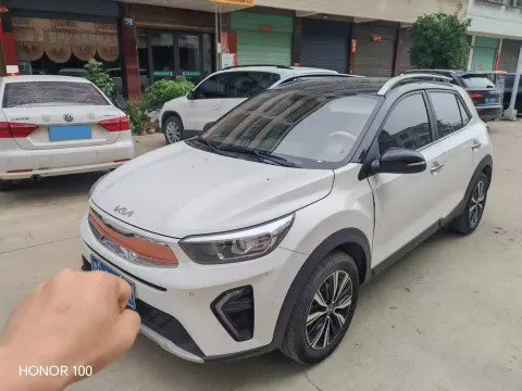 2021 KIA KX1,autocango,china used car exporter,china ev exporter,chinese used car exporter,chinese used ev exporter