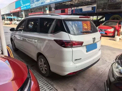 2019 BaoJun 360 1.5L 105HP L4 6MT,autocango,china used car exporter,china ev exporter,chinese used car exporter,chinese used ev exporter