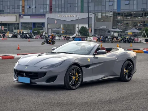 2018 FERRARI PORTOFINO,autocango,china used car exporter,china ev exporter,chinese used car exporter,chinese used ev exporter
