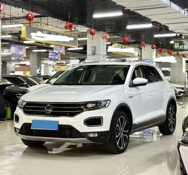 2022 VOLKSWAGEN T-ROC,autocango,china used car exporter,china ev exporter,chinese used car exporter,chinese used ev exporter