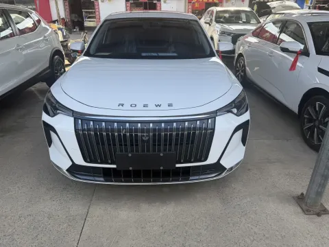 2026 Roewe i6 1.5L 129HP L4 CVT,autocango,china used car exporter,china ev exporter,chinese used car exporter,chinese used ev exporter