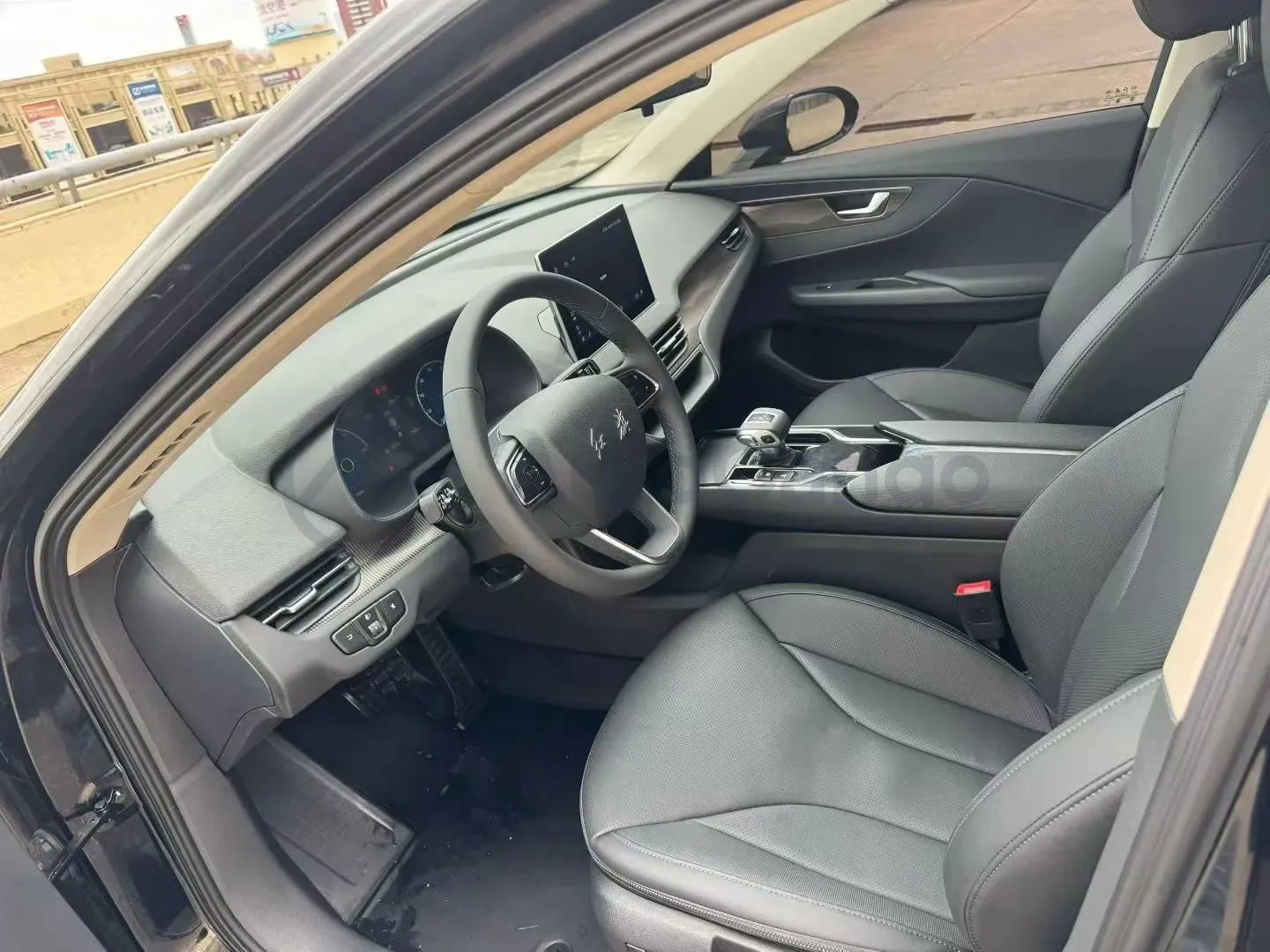 2022 HongQi E-QM5 BEV 54KWH,autocango,china used car exporter,china ev exporter,chinese used car exporter,chinese used ev exporter