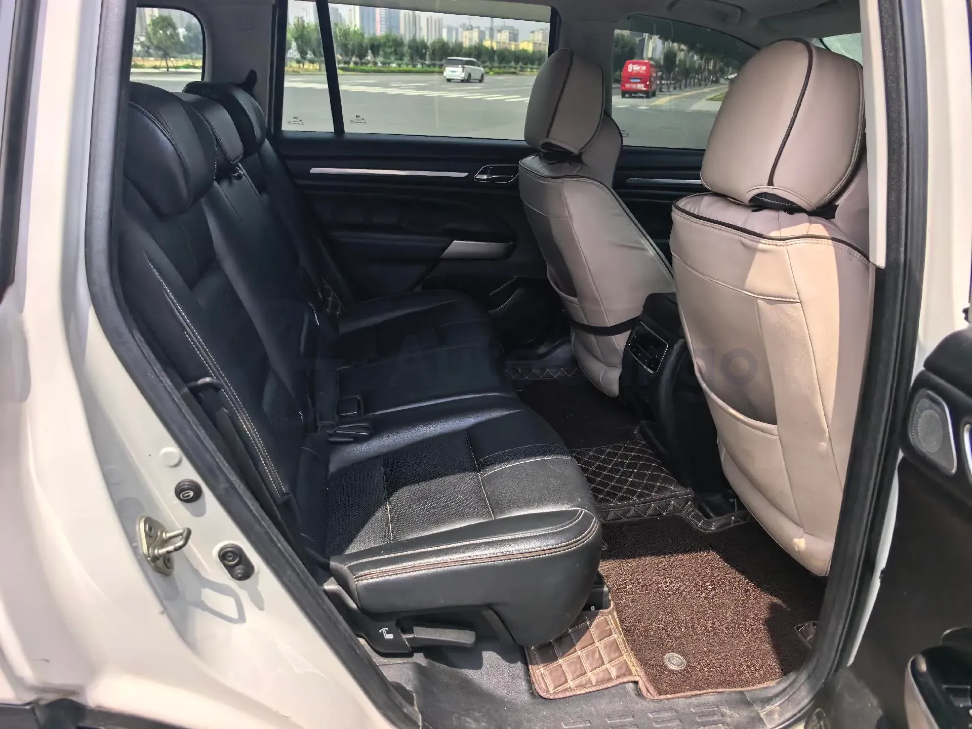 2020 GAC Trumpchi GS8 2.0T 252HP L4 6AT,autocango,china used car exporter,china ev exporter,chinese used car exporter,chinese used ev exporter