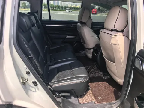 2020 GAC Trumpchi GS8 2.0T 252HP L4 6AT