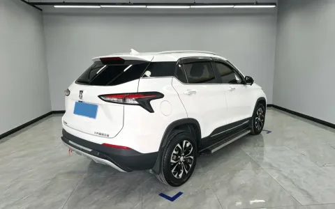 2019 BaoJun 510 1.5L 105HP L4 6MT,autocango,china used car exporter,china ev exporter,chinese used car exporter,chinese used ev exporter