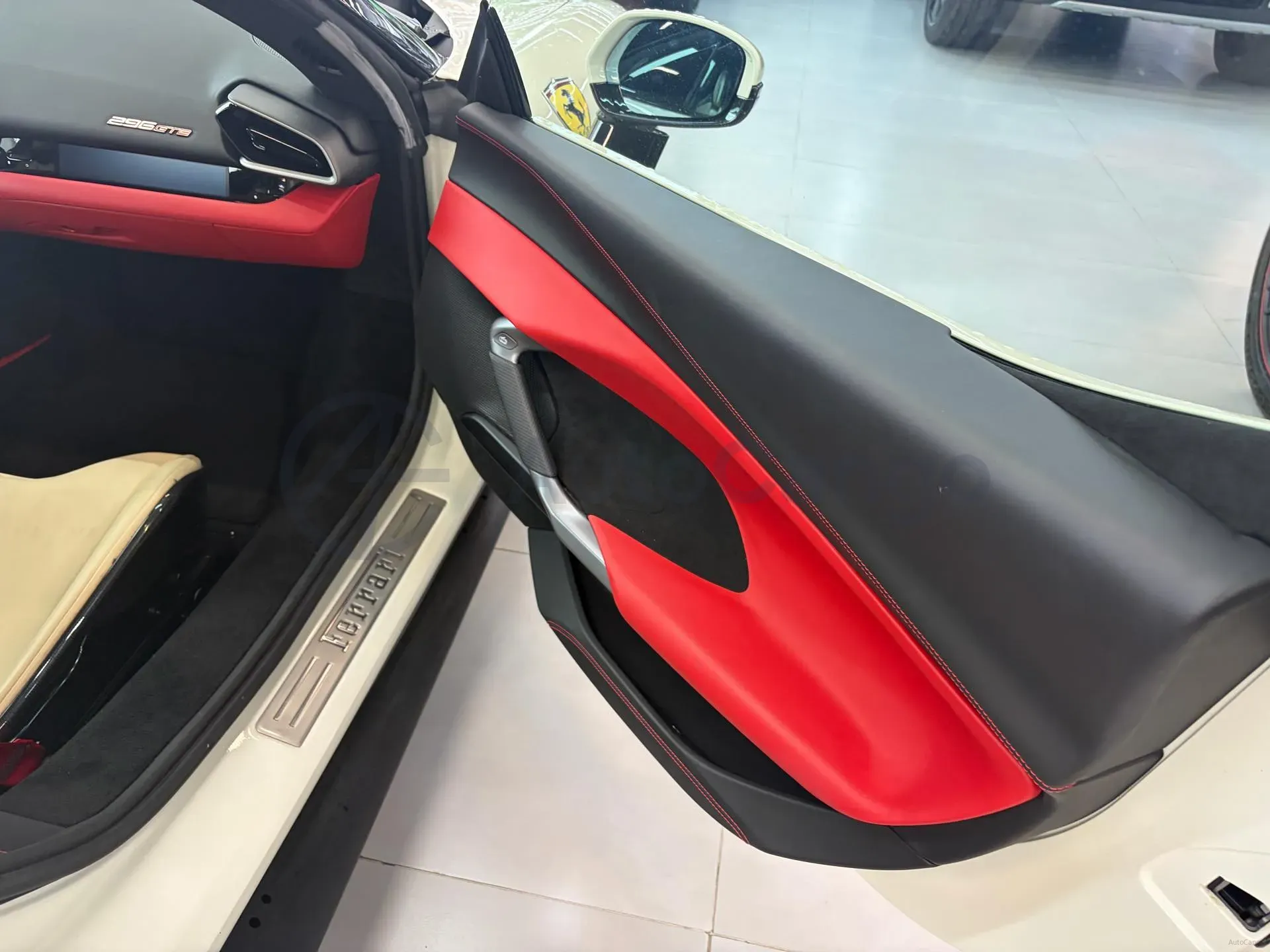 2021 Ferrari 296 3.0T 663HP V6 8DCT PHEV 7.45KWH,autocango,china used car exporter,china ev exporter,chinese used car exporter,chinese used ev exporter