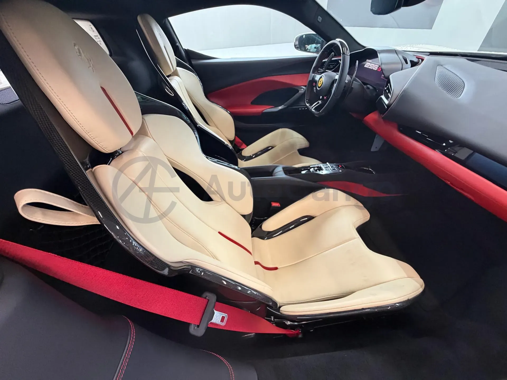 2021 Ferrari 296 3.0T 663HP V6 8DCT PHEV 7.45KWH,autocango,china used car exporter,china ev exporter,chinese used car exporter,chinese used ev exporter