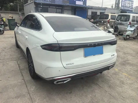 2026 Geely Emgrand 1.5L 120HP L4 CVT