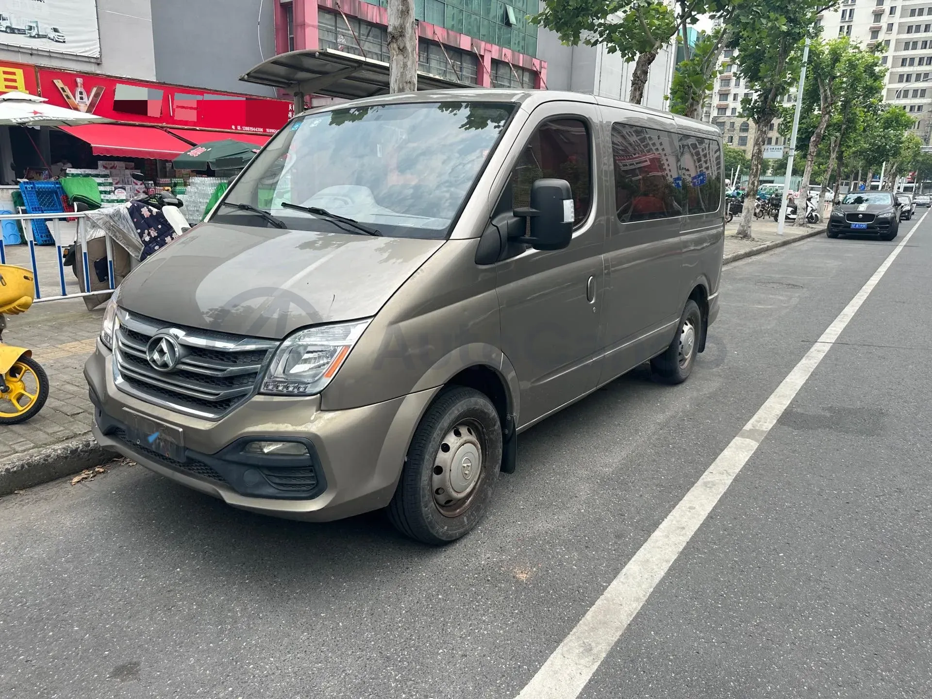 2018 MAXUS XinTu V80 2.5T 136HP L4 6MT,autocango,china used car exporter,china ev exporter,chinese used car exporter,chinese used ev exporter