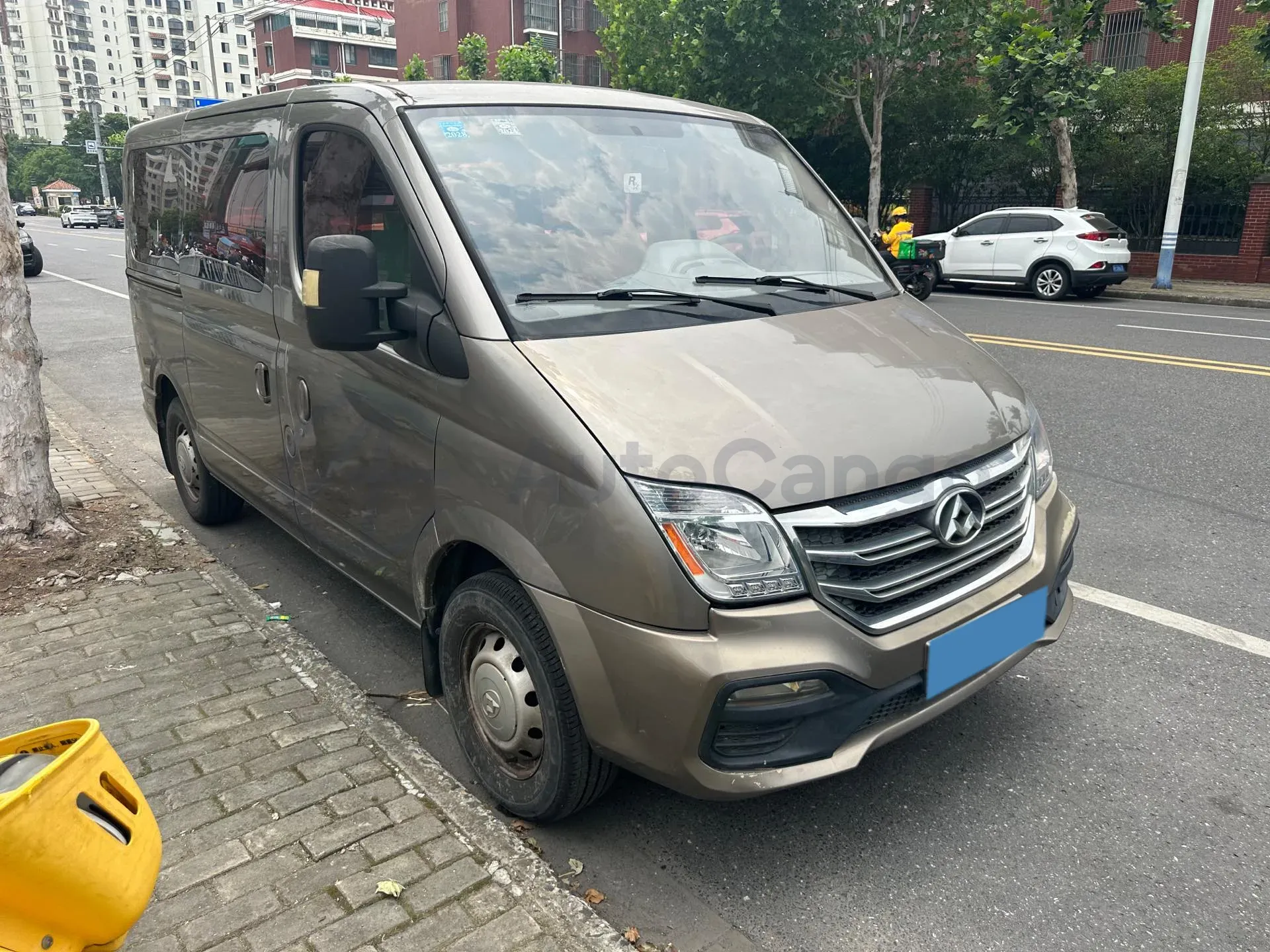 2018 MAXUS XinTu V80 2.5T 136HP L4 6MT,autocango,china used car exporter,china ev exporter,chinese used car exporter,chinese used ev exporter