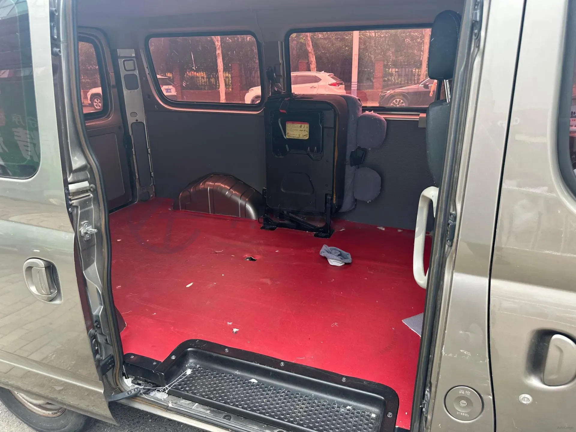 2018 MAXUS XinTu V80 2.5T 136HP L4 6MT,autocango,china used car exporter,china ev exporter,chinese used car exporter,chinese used ev exporter