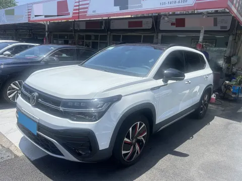 2024 VOLKSWAGEN THARU,autocango,china used car exporter,china ev exporter,chinese used car exporter,chinese used ev exporter