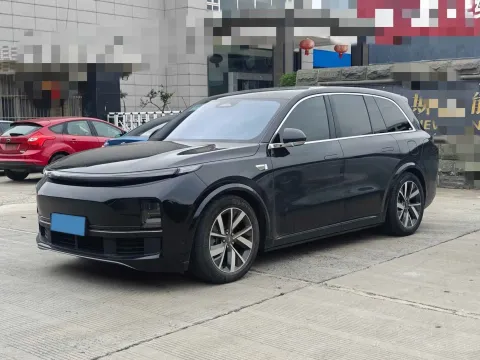 2023 LI L8,autocango,china used car exporter,china ev exporter,chinese used car exporter,chinese used ev exporter