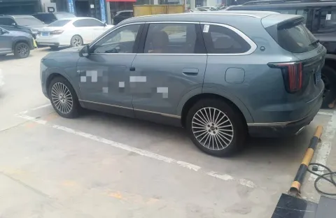 2025 Jetour X70 Plus 1.5T 156HP L4 CVT