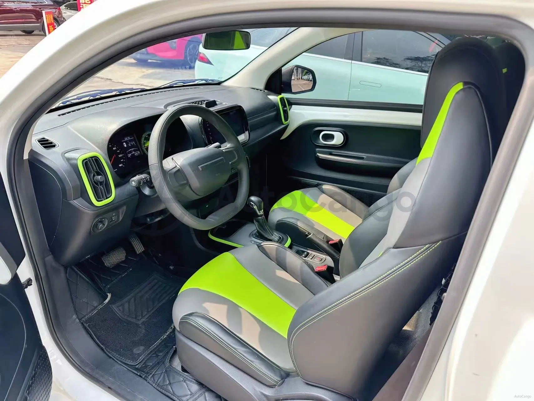 2020 Roewe Clever BEV 27KWH,autocango,china used car exporter,china ev exporter,chinese used car exporter,chinese used ev exporter