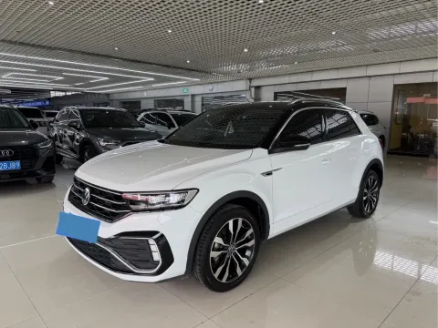 2022 VOLKSWAGEN T-ROC,autocango,china used car exporter,china ev exporter,chinese used car exporter,chinese used ev exporter