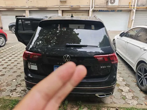 2024 Volkswagen Tiguan L 2.0T 186HP L4 7DCT