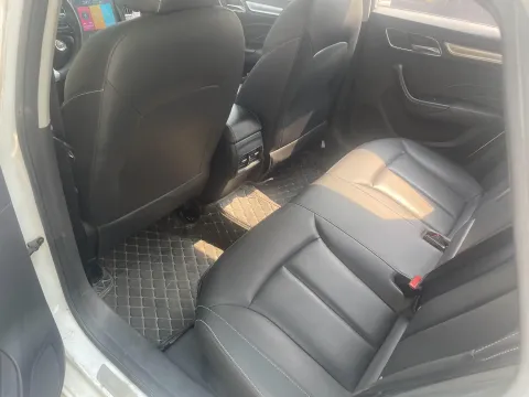 2020 Roewe i6 1.6L 125HP L4 CVT,autocango,china used car exporter,china ev exporter,chinese used car exporter,chinese used ev exporter