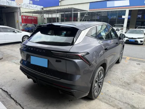 2022 Jetour DASHING 1.6T 197HP L4 7DCT