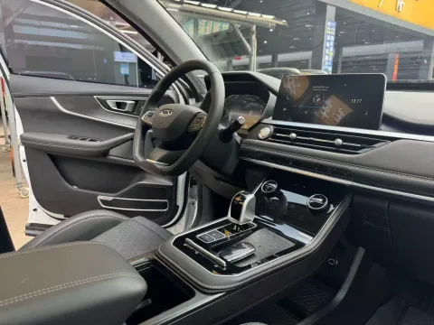 2025 Chery Tiggo 8 1.5T 156HP L4 6DCT