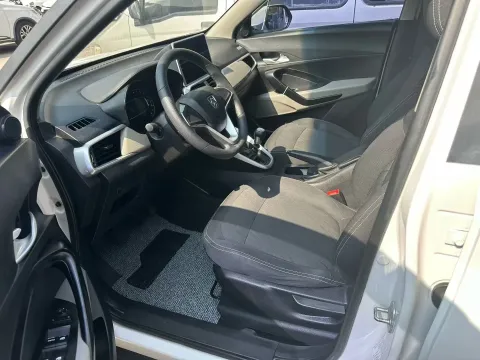 2017 BaoJun 510 1.5L 112HP L4 6MT,autocango,china used car exporter,china ev exporter,chinese used car exporter,chinese used ev exporter