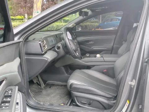 2025 BYD QinL 1.5L 101HP L4 E-CVT PHEV 10.08KWH