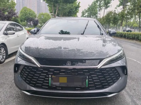 2025 BYD QinL 1.5L 101HP L4 E-CVT PHEV 10.08KWH
