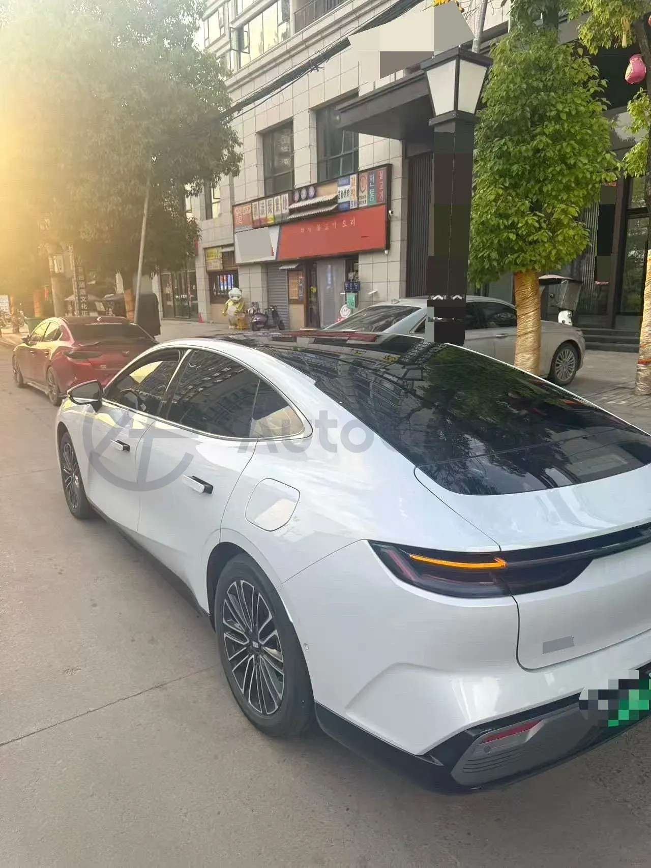2025 Geely Galaxy Starshine 8 1.5L 112HP L4 1DHT PHEV,autocango,china used car exporter,china ev exporter,chinese used car exporter,chinese used ev exporter