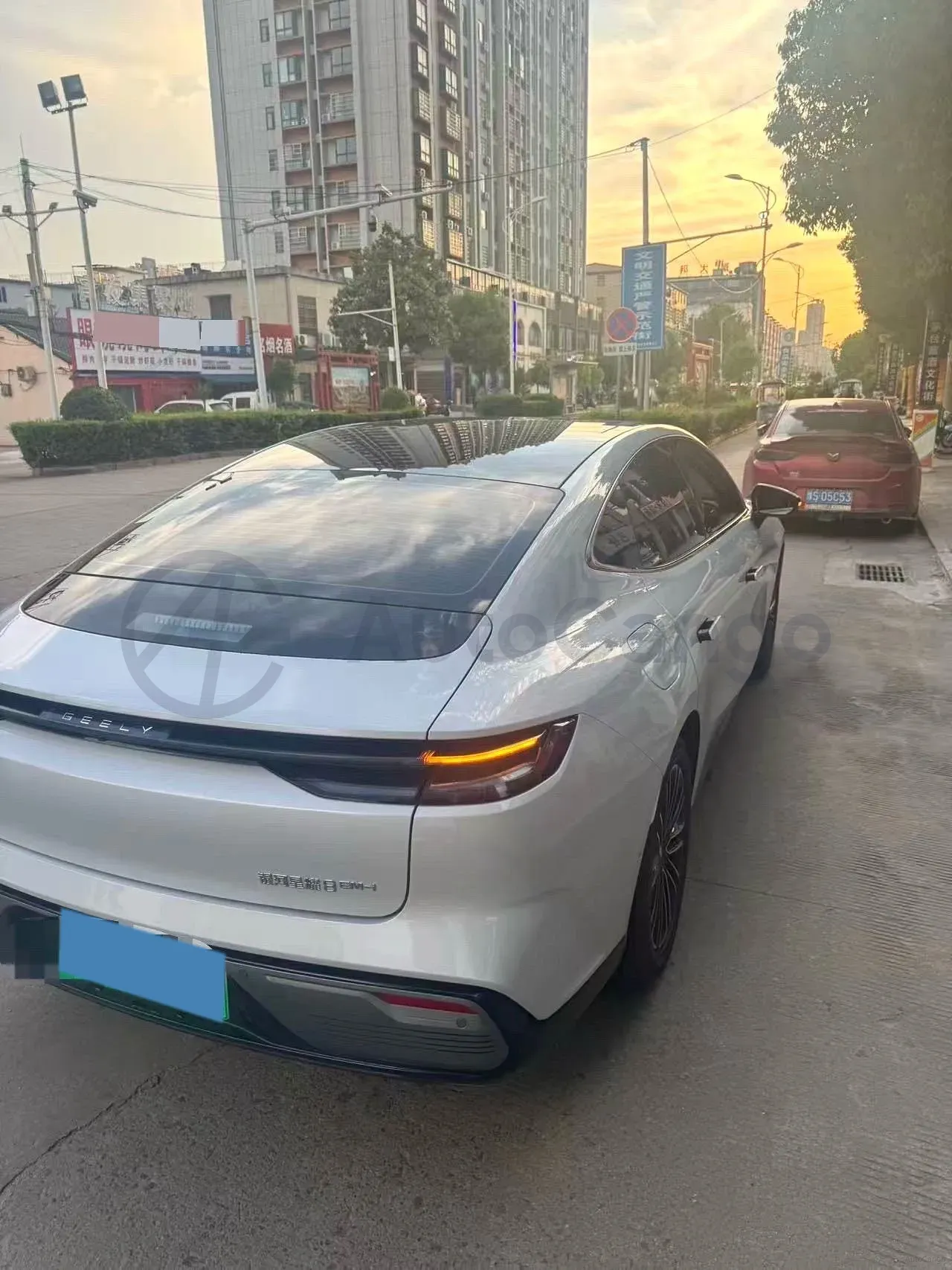 2025 Geely Galaxy Starshine 8 1.5L 112HP L4 1DHT PHEV,autocango,china used car exporter,china ev exporter,chinese used car exporter,chinese used ev exporter