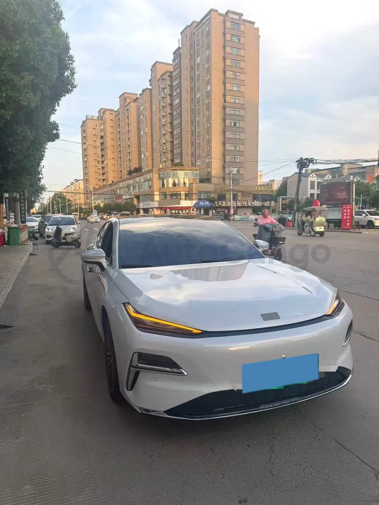 2025 Geely Galaxy Starshine 8 1.5L 112HP L4 1DHT PHEV,autocango,china used car exporter,china ev exporter,chinese used car exporter,chinese used ev exporter
