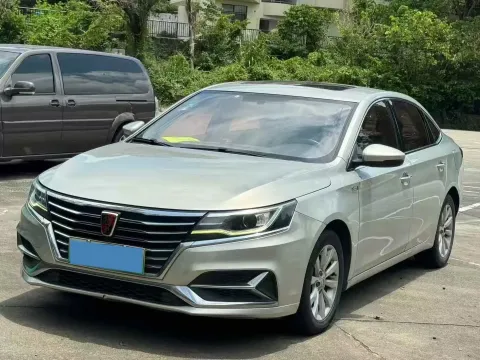 2017 ROEWE I6,autocango,china used car exporter,china ev exporter,chinese used car exporter,chinese used ev exporter