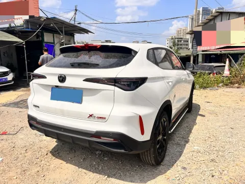 2025 ChangAn X5 PLUS 1.5T 188HP L4 7DCT