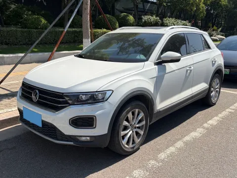 2022 VOLKSWAGEN T-ROC,autocango,china used car exporter,china ev exporter,chinese used car exporter,chinese used ev exporter
