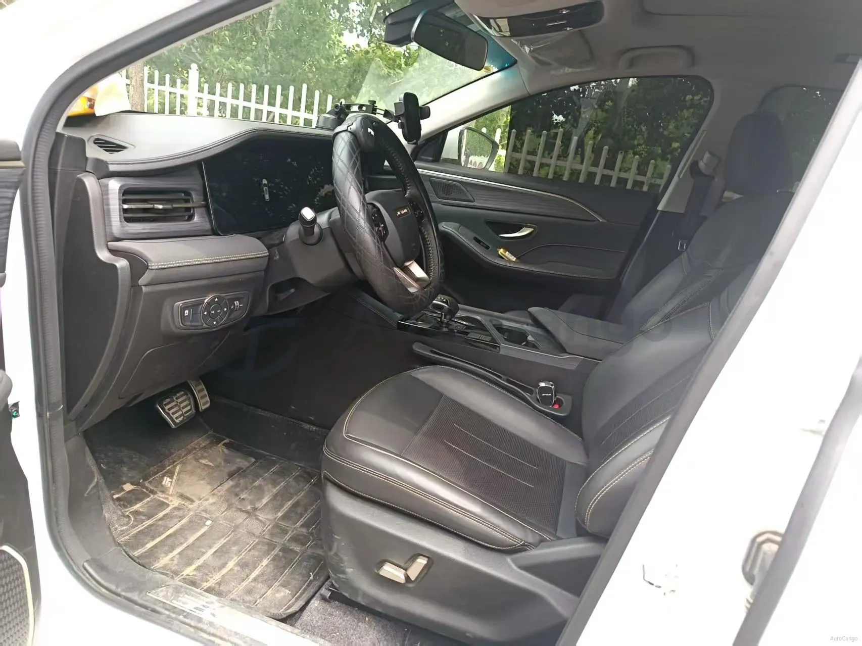 2023 Jetour X90 Plus 1.6T 197HP L4 7DCT,autocango,china used car exporter,china ev exporter,chinese used car exporter,chinese used ev exporter