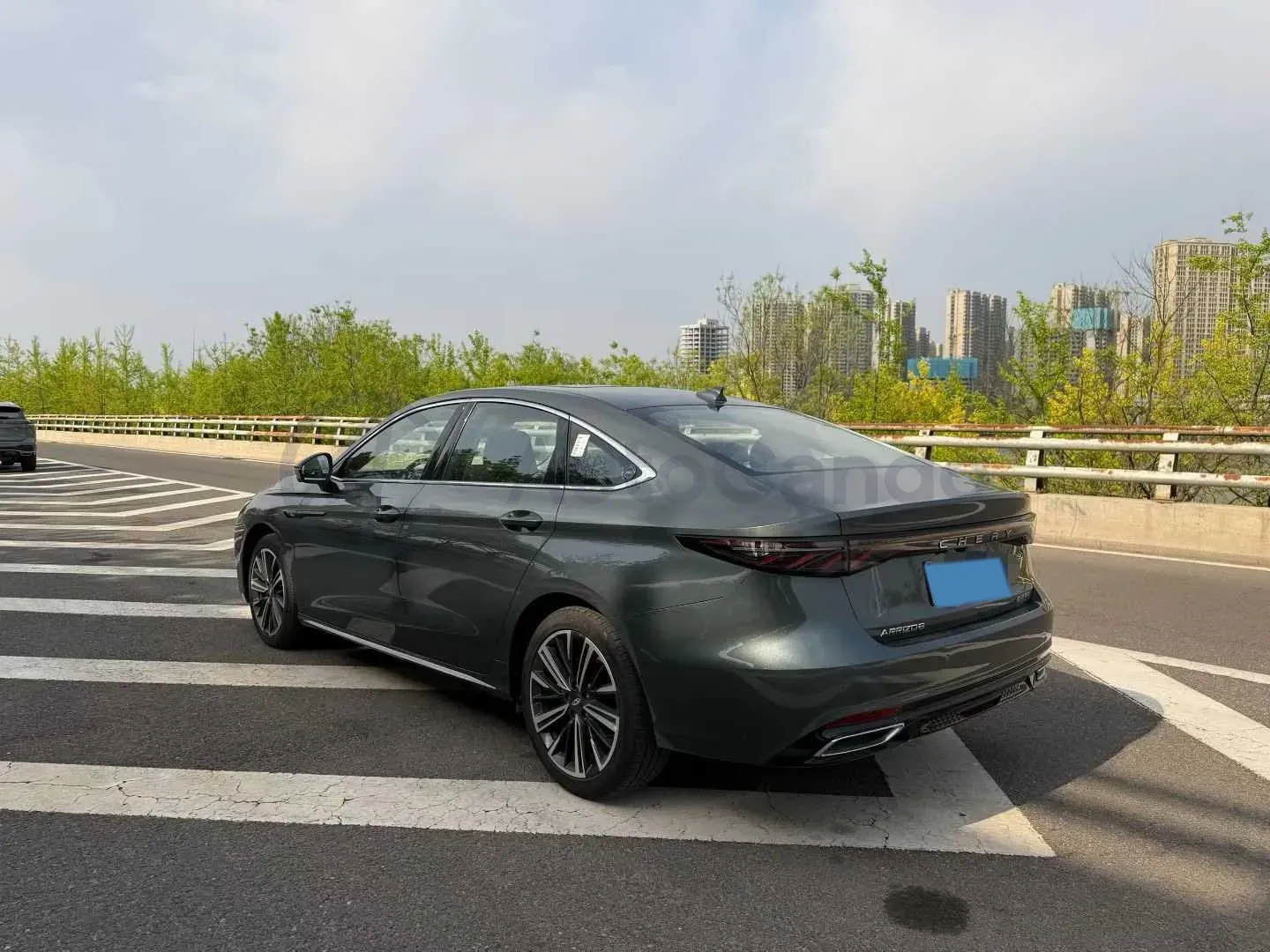 2025 Chery Arrizo 8 Pro 1.6T 197HP L4 7DCT,autocango,china used car exporter,china ev exporter,chinese used car exporter,chinese used ev exporter