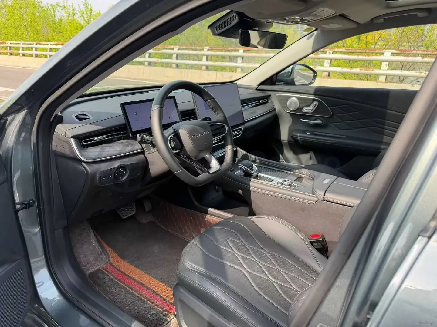 2025 Chery Arrizo 8 Pro 1.6T 197HP L4 7DCT,autocango,china used car exporter,china ev exporter,chinese used car exporter,chinese used ev exporter