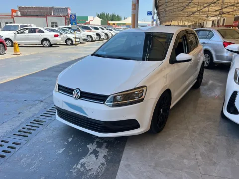 2016 VOLKSWAGEN POLO,autocango,china used car exporter,china ev exporter,chinese used car exporter,chinese used ev exporter