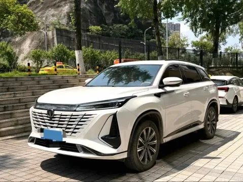 2023 CHANGAN CS75 PLUS,autocango,china used car exporter,china ev exporter,chinese used car exporter,chinese used ev exporter