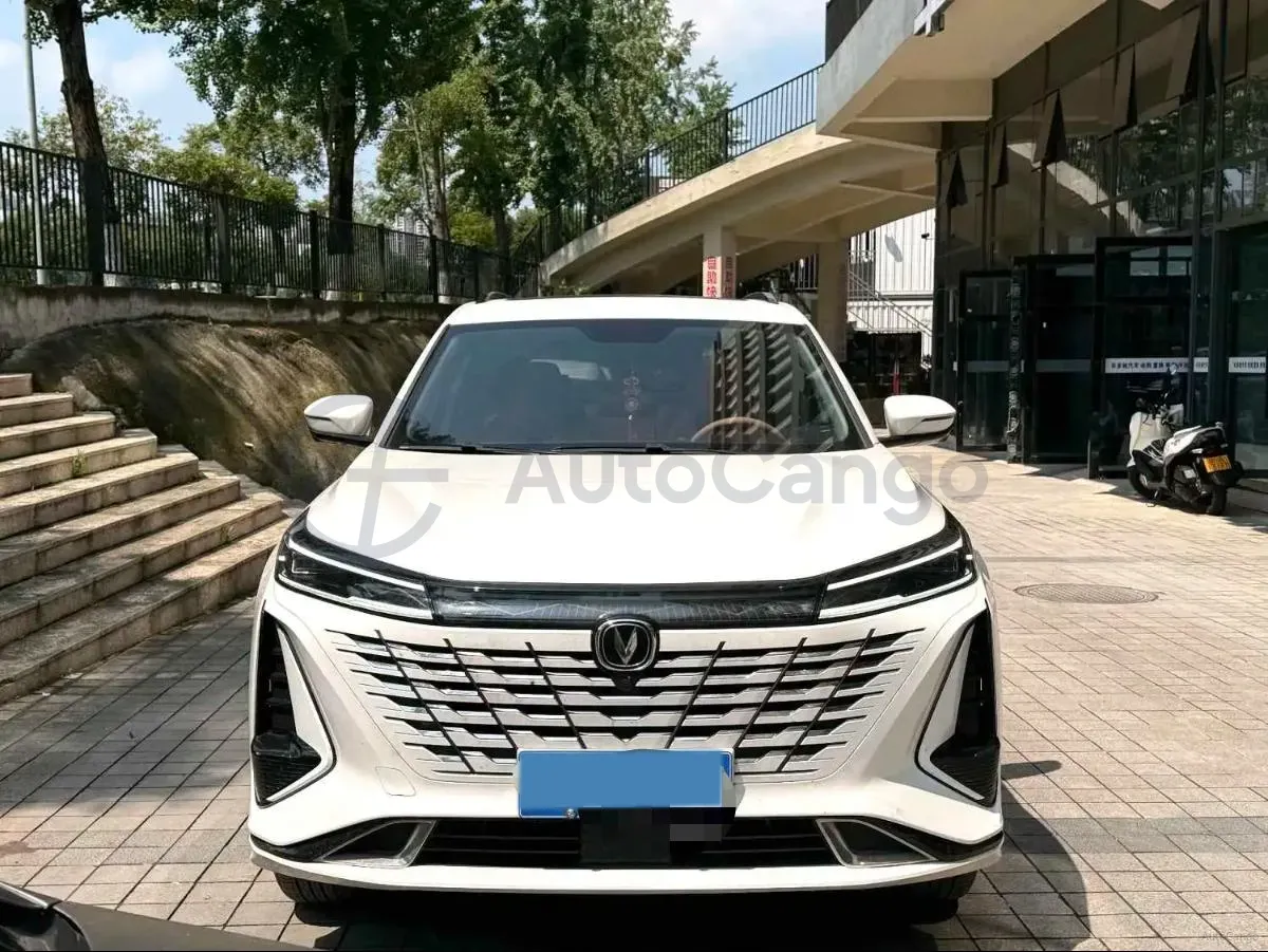 2023 ChangAn CS75 Plus 1.5T 188HP L4 8AT,autocango,china used car exporter,china ev exporter,chinese used car exporter,chinese used ev exporter