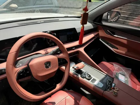 2023 ChangAn CS75 Plus 1.5T 188HP L4 8AT