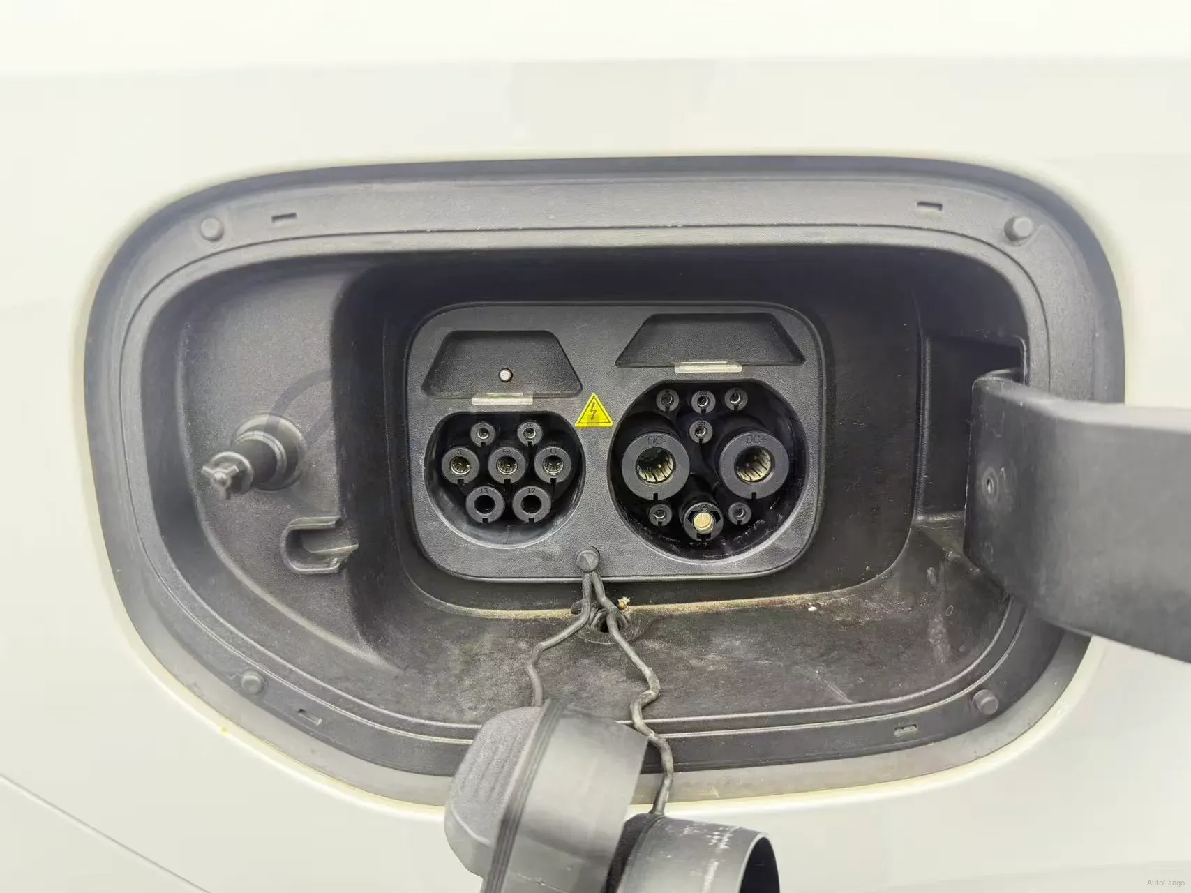 2026 Deepal S07 REEV 98HP REEV,autocango,china used car exporter,china ev exporter,chinese used car exporter,chinese used ev exporter