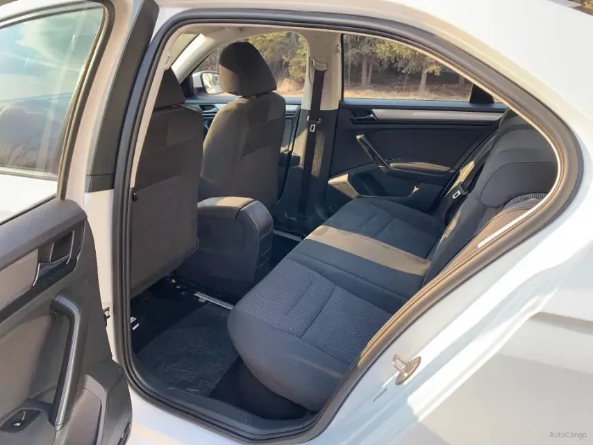 2019 Bestune T77 1.2T 143HP L4 7DCT,autocango,china used car exporter,china ev exporter,chinese used car exporter,chinese used ev exporter
